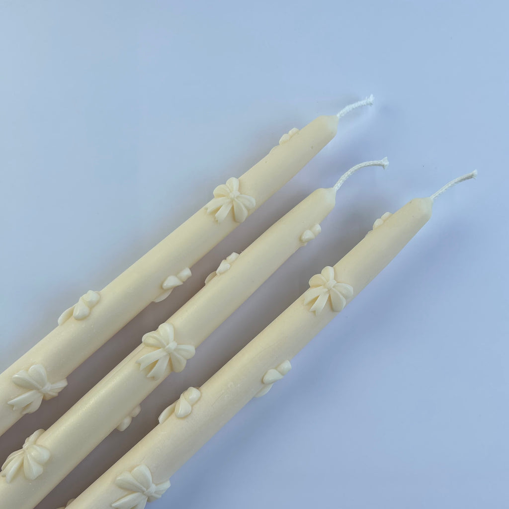 RIBBON TABER CANDLE