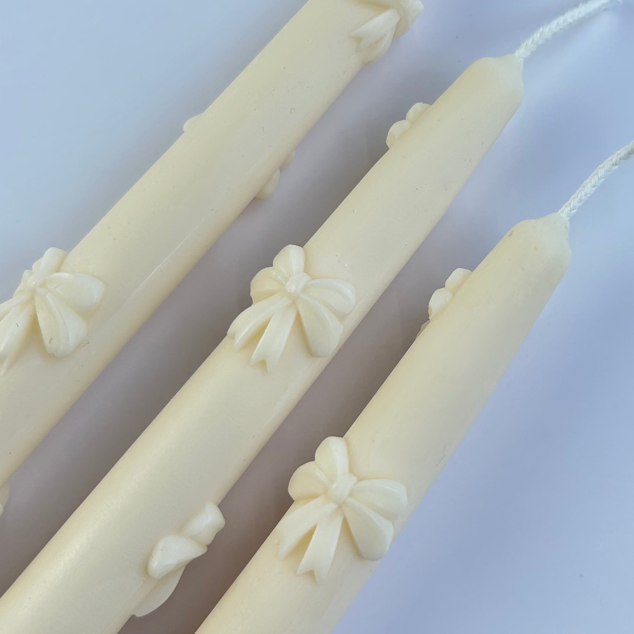 RIBBON TABER CANDLE