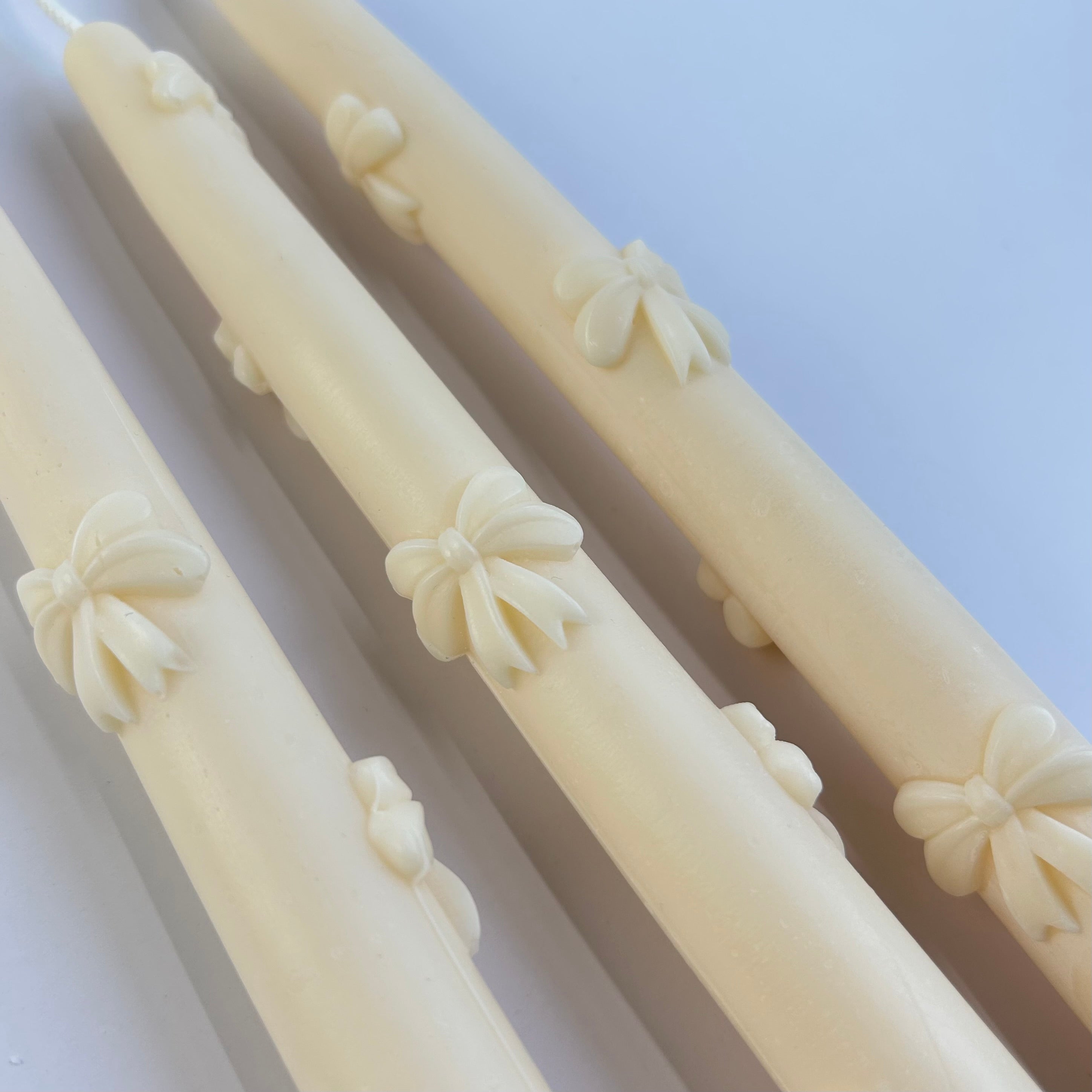 RIBBON TABER CANDLE