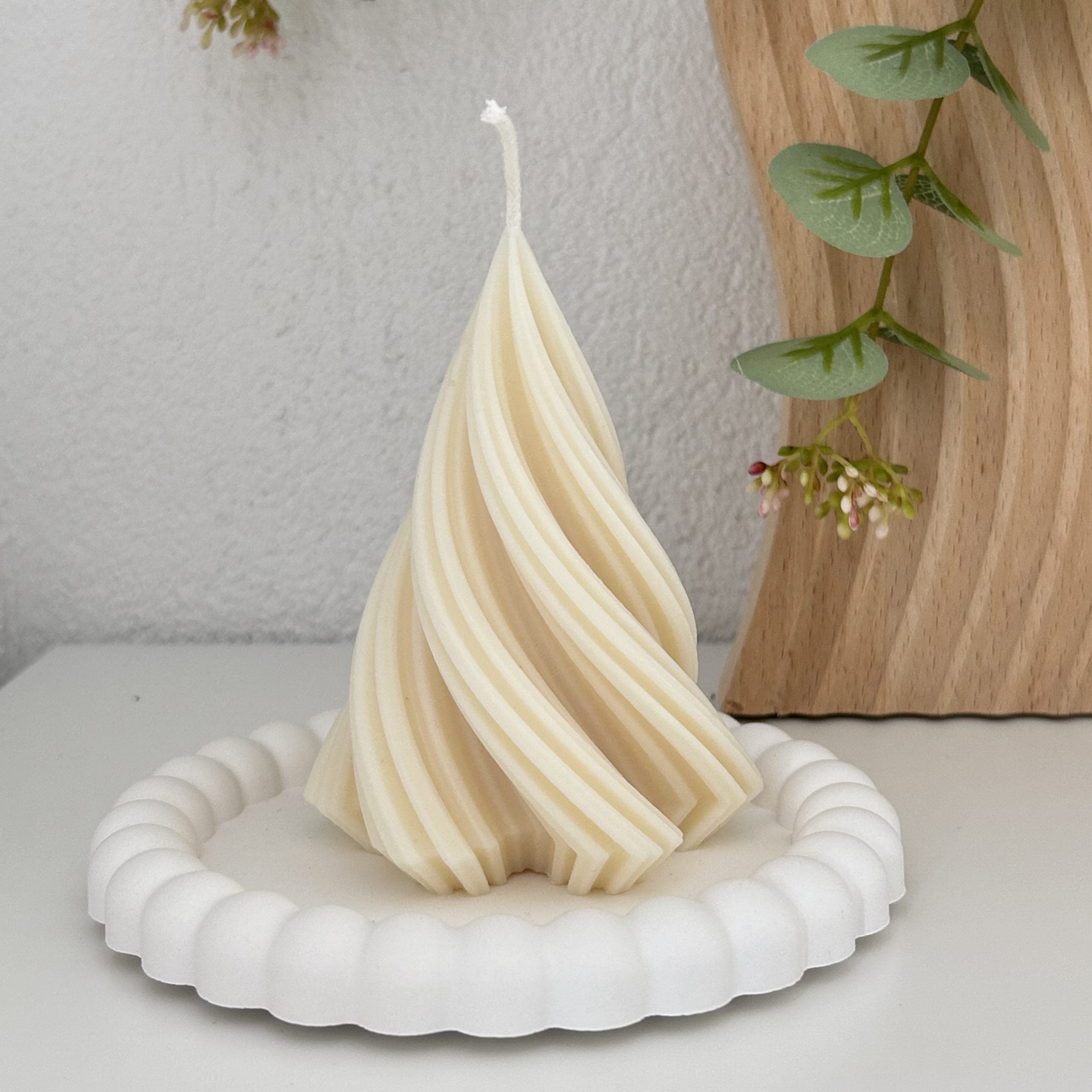 SWIRL TREE