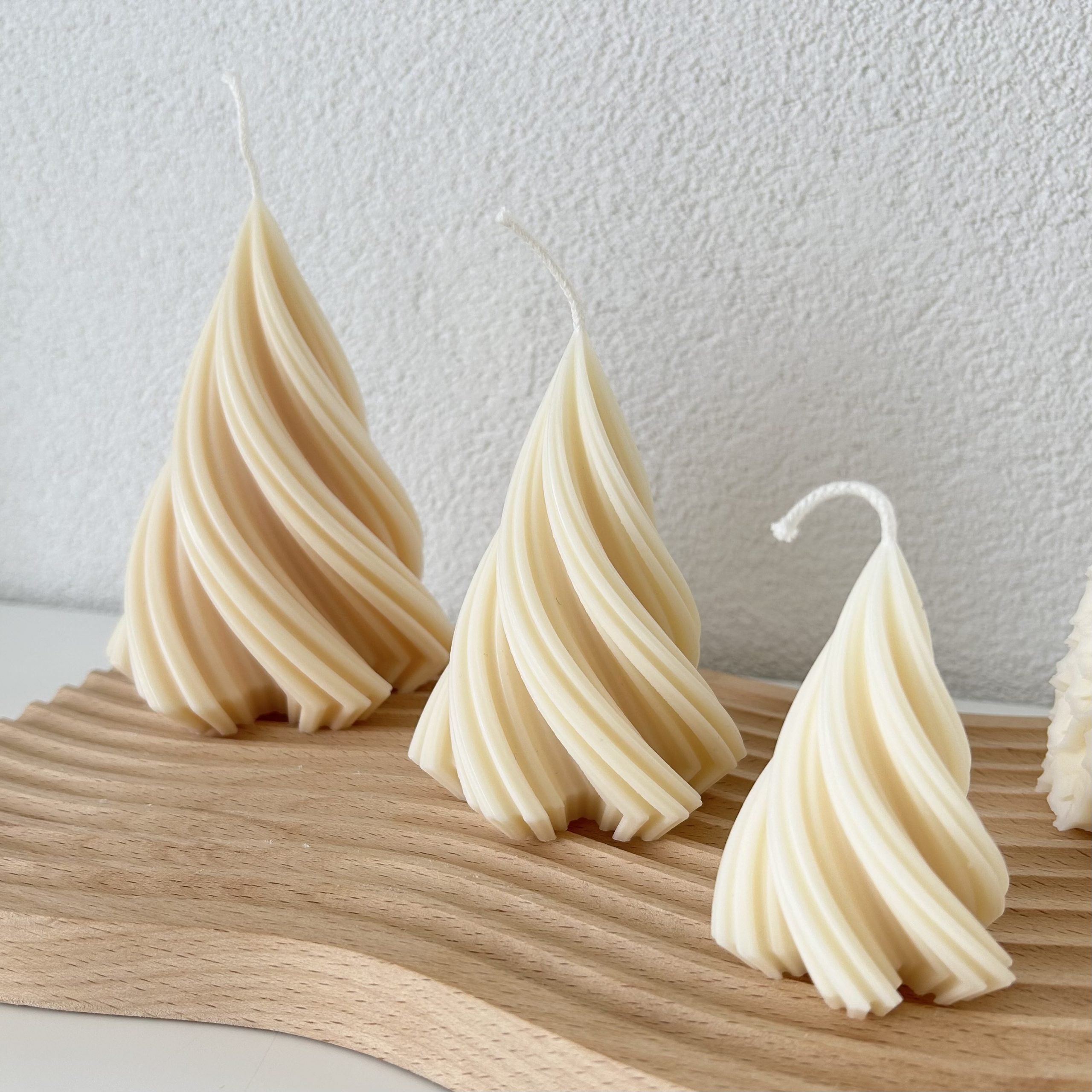 SWIRL TREE